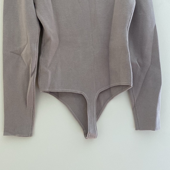 Abercrombie & Fitch Sweetheart Sweater Bodysuit - Picture 5 of 6